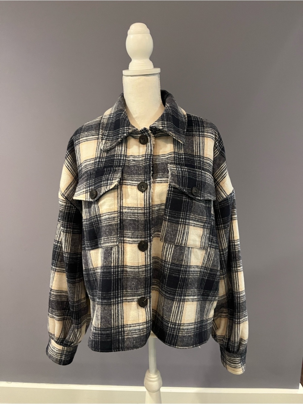 Vintage Havana Plaid Button-Front Shacket Jacket - Black & Cream